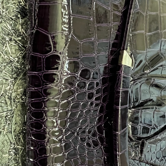 Vintage Deep Purple “Mock Croc” Clutch - Picture 4 of 11